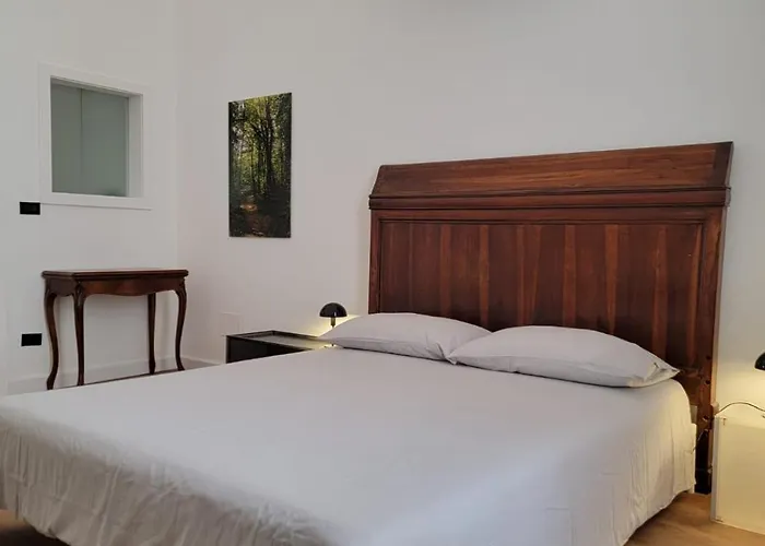 Apartment Station 1 *