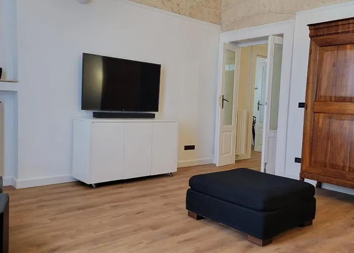 Apartment Station 1 *